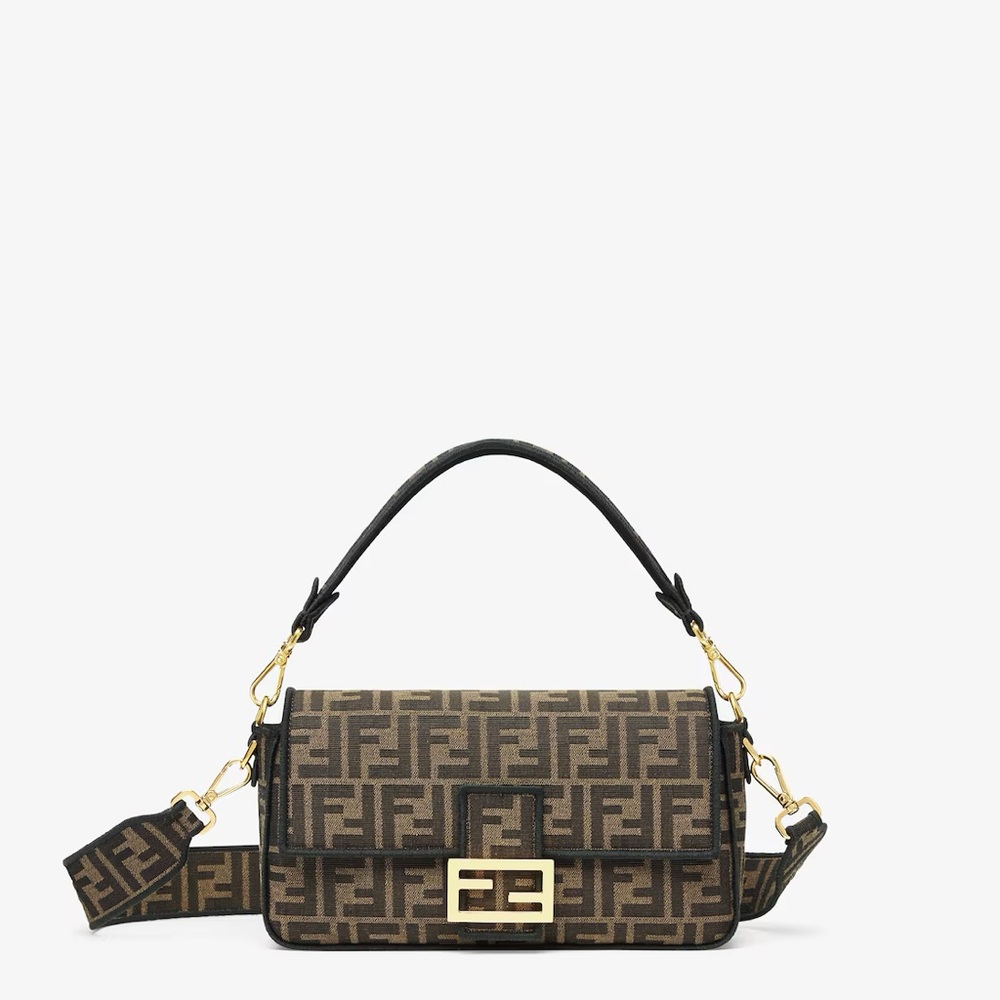 LOOKING TO BUY JUST THE FENDI BAGUETTE TOP HANDLE STRAP.